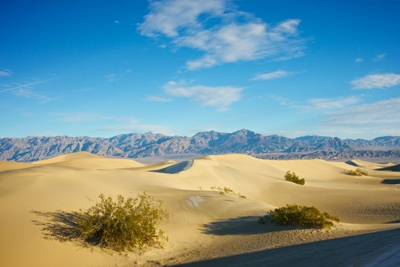 Enjoy a helicopter charter to Death Valley National Park Enjoy a helicopter charter to Death Valley National Park